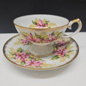 Shafford Bone China Pink Orchids Footed Teacup and Saucer With Gold Trim japan